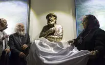 مراسم رونمایی از تندیس استاد حسین محجوبی
