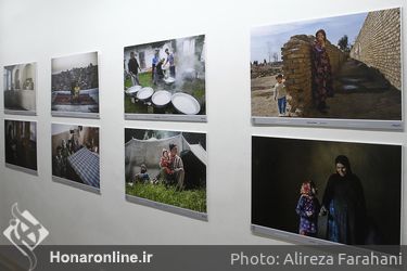 نمایشگاه عکس پدربزرگ مادربزرگ در باغ موزه هنر ایرانی