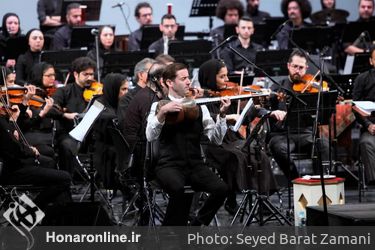 کنسرت ارکستر ملى ایران با نام "شب موسیقى ایرانى -آذرى" در تالار وحدت