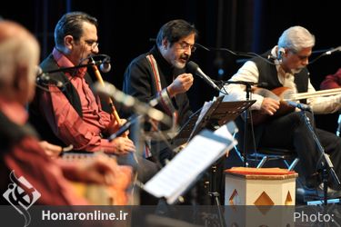 کنسرت گروه موسیقی بیدل به سرپرستی و خوانندگی حسام الدین سراج