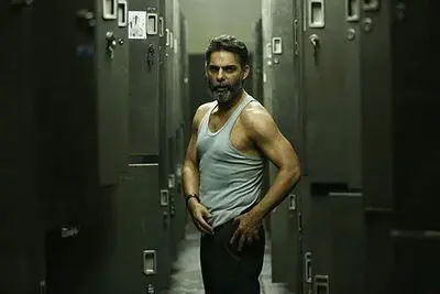 "متری شیش و نیم " با 17 میلیارد تومان صدرنشین جدول فروش سینماها شد
