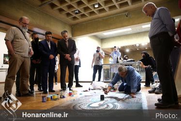 افتتاحیه نمایشگاه آثار منتخب هنرمندان به مناسبت دهه امامت و ولایت