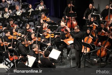 کنسرت ارکسترسمفونیک تهران با رهبر میهمان بردیا کیارس