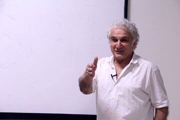 در سینما باید نقش را طراحی کنید