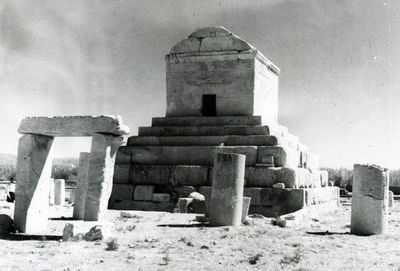 شناسایی آثار کم نظیر فراهخامنشی تا ساسانی در پاسارگاد