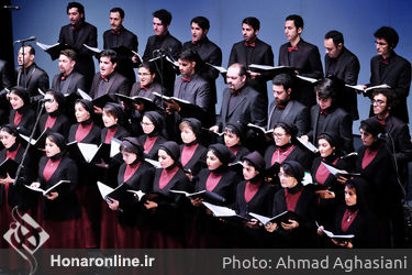 گروه کر شهر تهران به رهبری مهدی قاسمی 