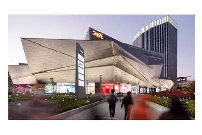 بزرگ‌ترین مجتمع تجاری چین در شانگهای افتتاح شد