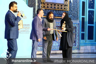 تقدیر از چهره‌های منتخب تئاتر و سینما در هشتمین دوره هنر انقلاب