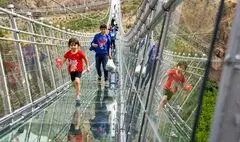 دهکده‌ای که پای خارجی‌ها را به ایران باز می‌کند