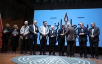 اختتامیه جایزه ملی آموزش هنر و اعطای نشان سرو ایرانی