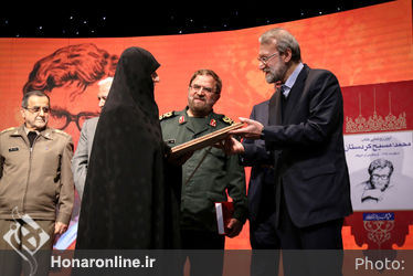 مراسم رونمایی کتاب محمد مسیح کردستان در فرهنگسرای اندیشه