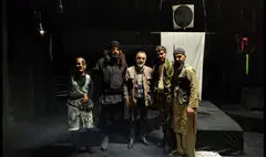 مدیر کل هنرهای نمایشی با «نذر عباس» همراه شد | عرض ارادت به سردار دل‌ها در تالار سایه