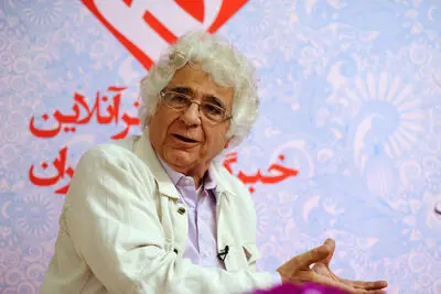 چکناواریان: از عوامل لازم برای جذب بیشتر جوانان به موضوع دفاع مقدس استفاده می‌کنم / توضیحات رهبر مهمان ارکستر سمفونیک تهران درباره اجرا در تالار وحدت