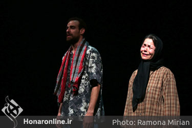 نمایش «اُلدسانگز: عشق روزهای کرونا» در پردیس شهرزاد