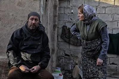 حضور رسول یونان به ما بسیار کمک کرد / مصطفی الماسی از "گاباره" می‌گوید