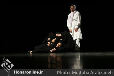 نمایش " همه دختران امیرکبیر " در تالار حافظ 
