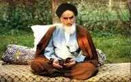 نگاهی به عکس‌ها و نقاشی‌های چهره امام خمینی(ره) در سی و دومین سالگرد هجرت خورشید