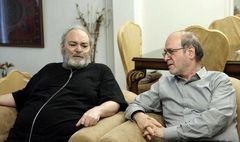 محمد کاسبی: وطن برای ایرانیان مفهومی مقدس دارد