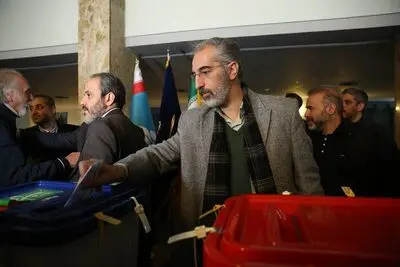 معاون هنری وزیر فرهنگ در گفت و گو با هنرآنلاین؛

منتخبین مجلس از مطالبات اهالی فرهنگ و هنر  ساده نگذرند