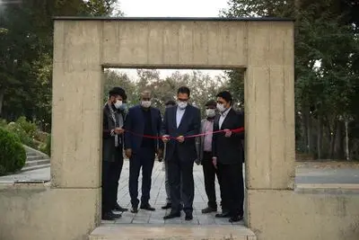 آغاز به کار یازدهمین دوسالانه ملی سرامیک ایران / سید مجتبی حسینی: آثار این دوسالانه نشان‌دهنده آینده درخشانی در عرصه سرامیک هنری است/ هادی مظفری: تلاش می‌کنیم همه بی‌ینال‌های هنری مجددا احیا شود
