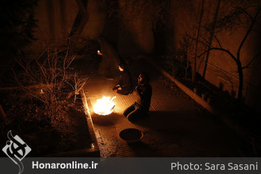 اجرای نمایش "خانه روشنان" در مجموعه هنری کاخ