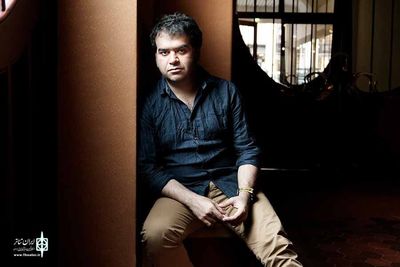 “Hearing” director Amir-Reza Kuhestani prepares “Waiting for Godot” for open-air performance 
Culture
