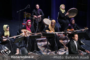 خنیاگران مهر در چهارمین روز سی و دومین جشنواره موسیقی فجر در تالار وحدت