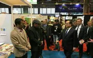 François Hollande visits Iran’s pavilion at Paris Book Fair