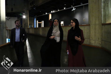 بازدید اعضای شورای شهر از نمایشگاه دوسالانه مجسمه سازی تهران در موزه هنرهای معاصر