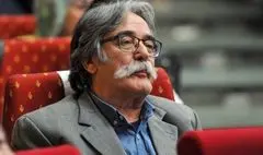 امروز کاریکاتور  به تصویرگری تبدیل شده و سوژه خاصی ندارد/ وضعیت طنز محتاطانه‌تر از گذشته شده است