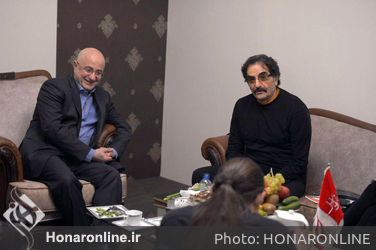 دیدار علی مرادخانی معاون امور هنری وزارت ارشاد با شهرام ناظری در حاشیه کنسرت خیریه