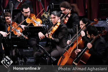 گروه کر شهر تهران به رهبری مهدی قاسمی 