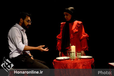 نمایش «مرگ و دوشیزه» در تماشاخانه خاتون