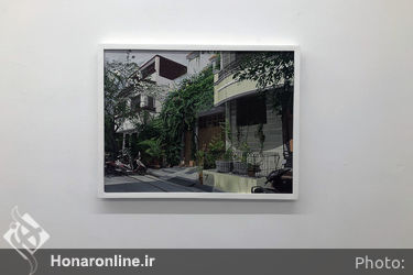 نمایشگاه آثار منیژه اخوان در گالری اُ