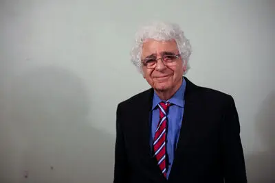 Iranian composer and conductor Loris Tjeknavorian wins Books for Peace Awards 2020