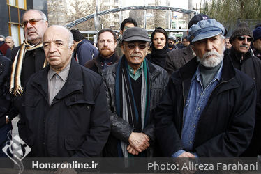 مراسم تشییع پیکر جعفر والی از مقابل تالار وحدت
