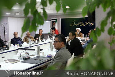نشست دبیر عالی شورای انقلاب فرهنگی با تعدادی از هنرمندان تئاتر