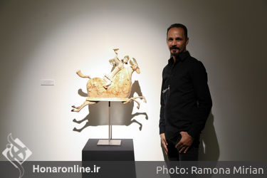 نمایشگاه آثار بهزاد اژدری در گالری اعتماد باغ نگارستان