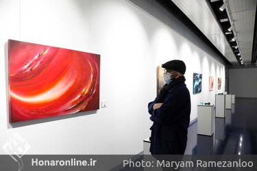 نمایشگاه تلفیقی نقاشی،خط و موسیقی اثر « یلدا دوستی» در گالری پردیس ملت