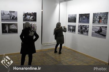 نمایشگاه عکس پدربزرگ مادربزرگ در باغ موزه هنر ایرانی