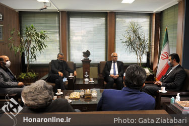 دیدار نماینده وزارت فرهنگ و رهبر ارکستر لبنان با سیدمحمدمجتبی حسینی