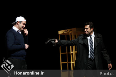 اجرای "کنسرت-نمایش ترانه های قدیمی: پیکان جوانان" در سالن شهرزاد