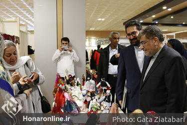 بازدید سید محمدمجتبی حسینی از نمایشگاه هشتمین جشنواره بین‌المللی مد و لباس فجر در چابهار