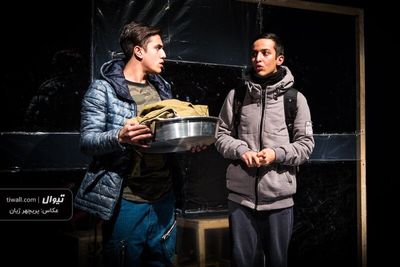 Adaptation of The Boy, the Soldier and the Sea Goes on Stage in Tehran
