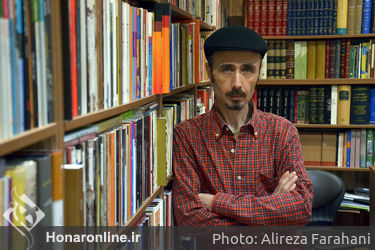 رونمایی از کتاب شعر  ساسان فتاح با عنوان "به وقت الفبا"در نشر فانوس‎
