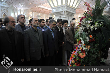 تجدید میثاق وزیر ارشاد و  هنرمندان با آرمانهای بنیان گذار جمهوری اسلامی