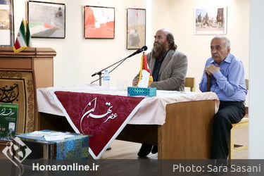 معرفی کتاب "داستان تهران" اثر سید محمد بهشتی در نگارخانه تهران