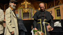 City Theater honors Ali Nasirian