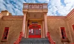 ثبت ملی مدرسه صمصامیه در فهرست آثار نامنقول کشور  / 10 پروند استان مرکزی برای ثبت بناهای تاریخی