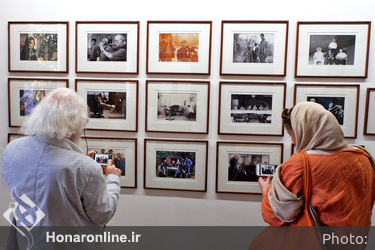 نمایشگاه آثار خسرو سینایی در باغ موزه هنر ایرانی